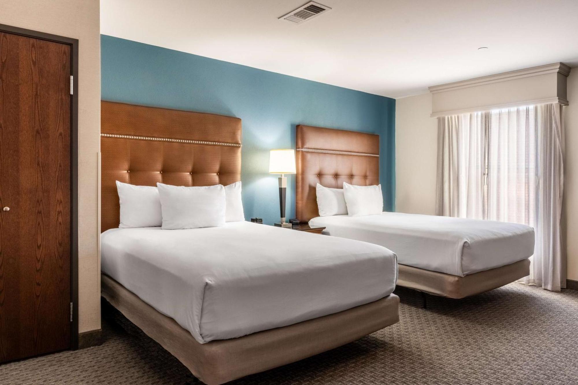 Drury Plaza Hotel Broadview Wichita Ngoại thất bức ảnh