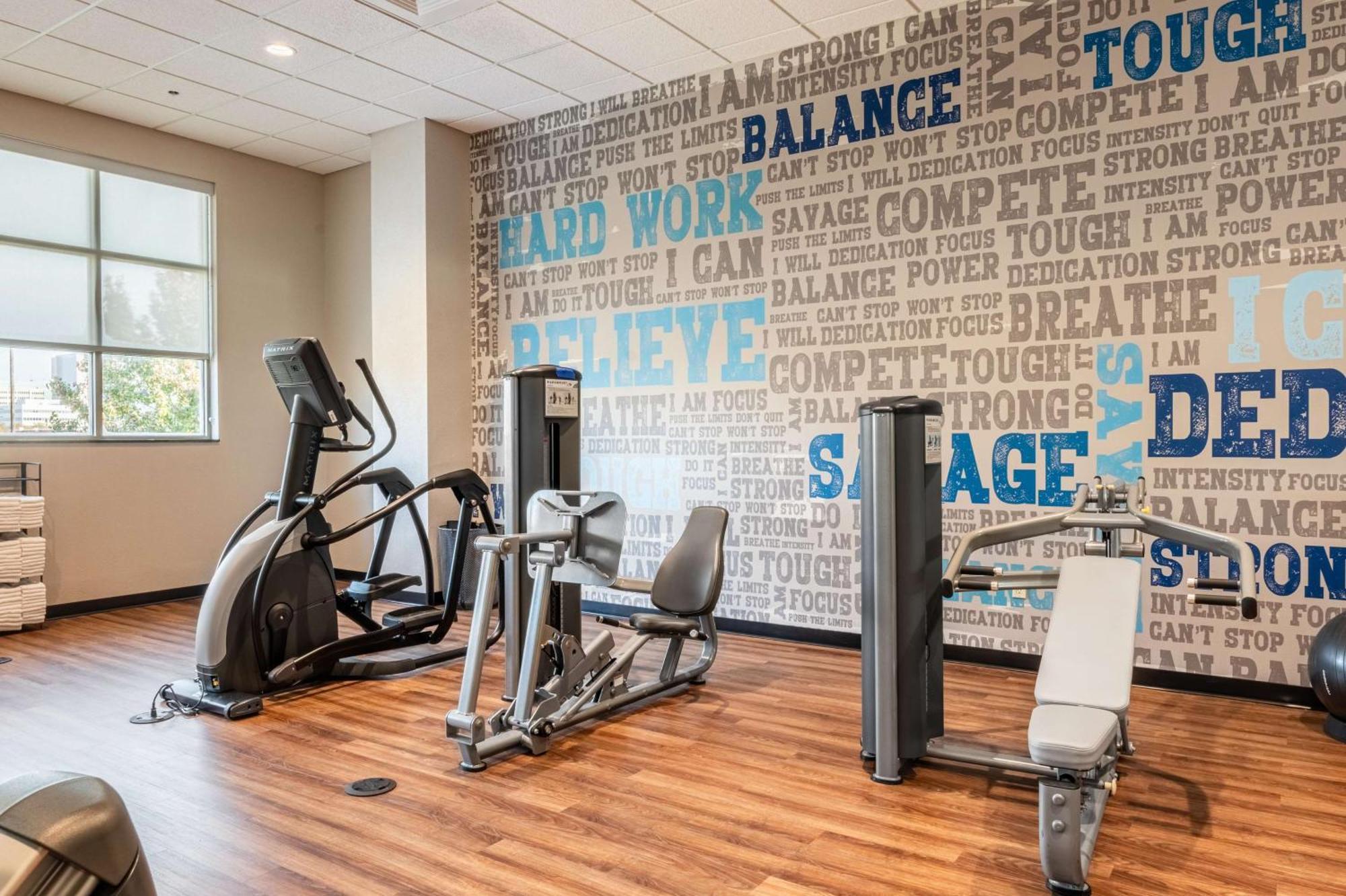 Drury Plaza Hotel Broadview Wichita Ngoại thất bức ảnh
