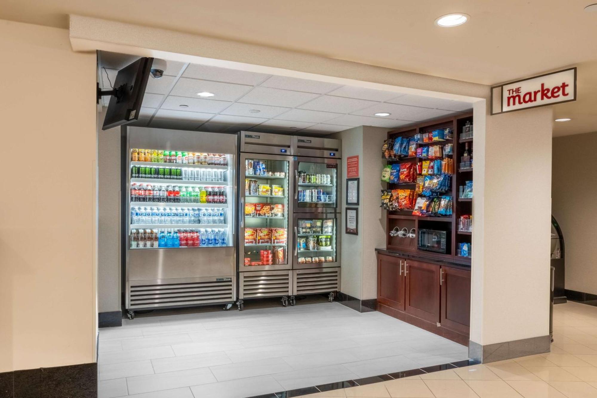 Drury Plaza Hotel Broadview Wichita Ngoại thất bức ảnh