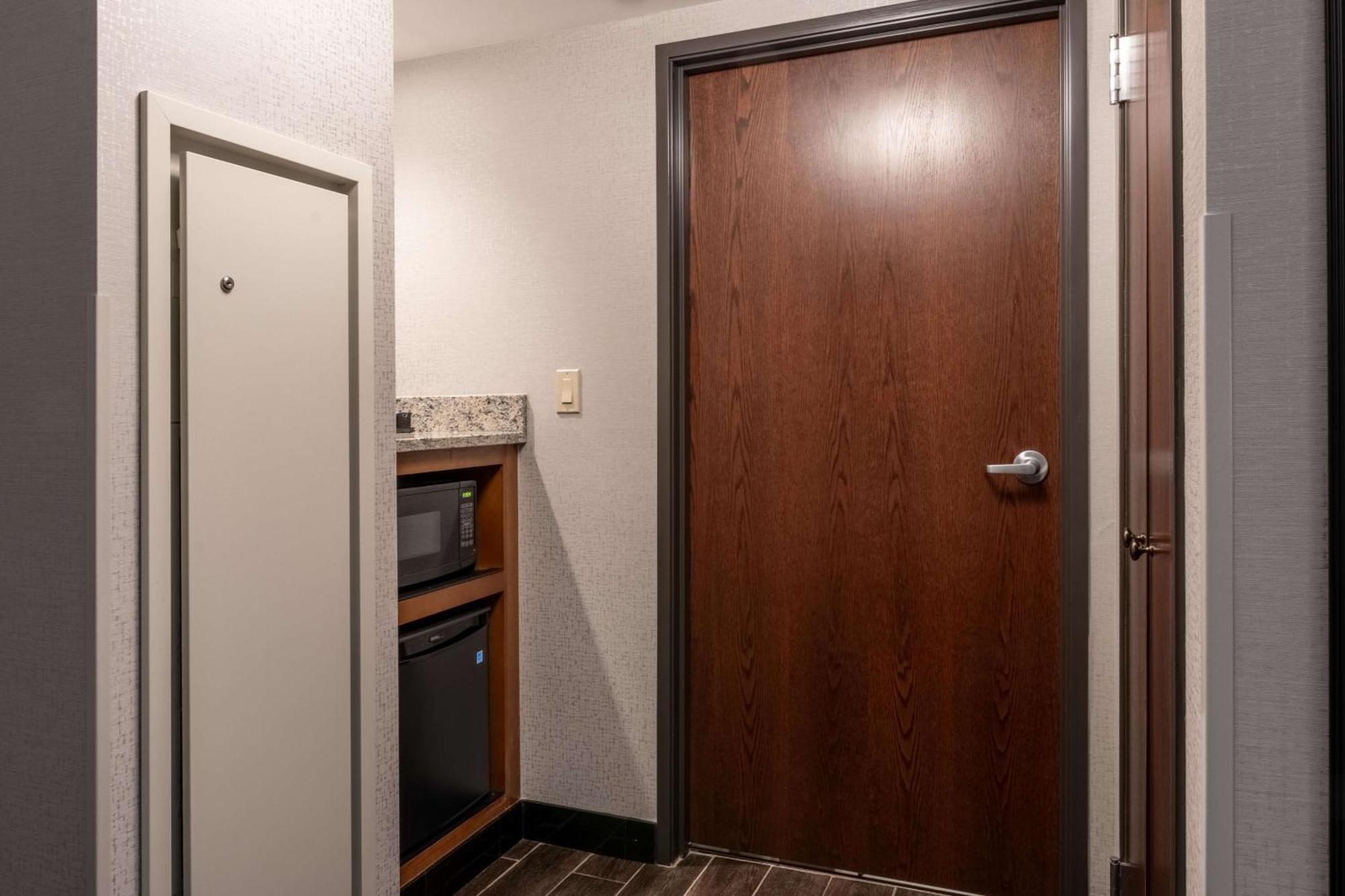 Drury Plaza Hotel Broadview Wichita Ngoại thất bức ảnh