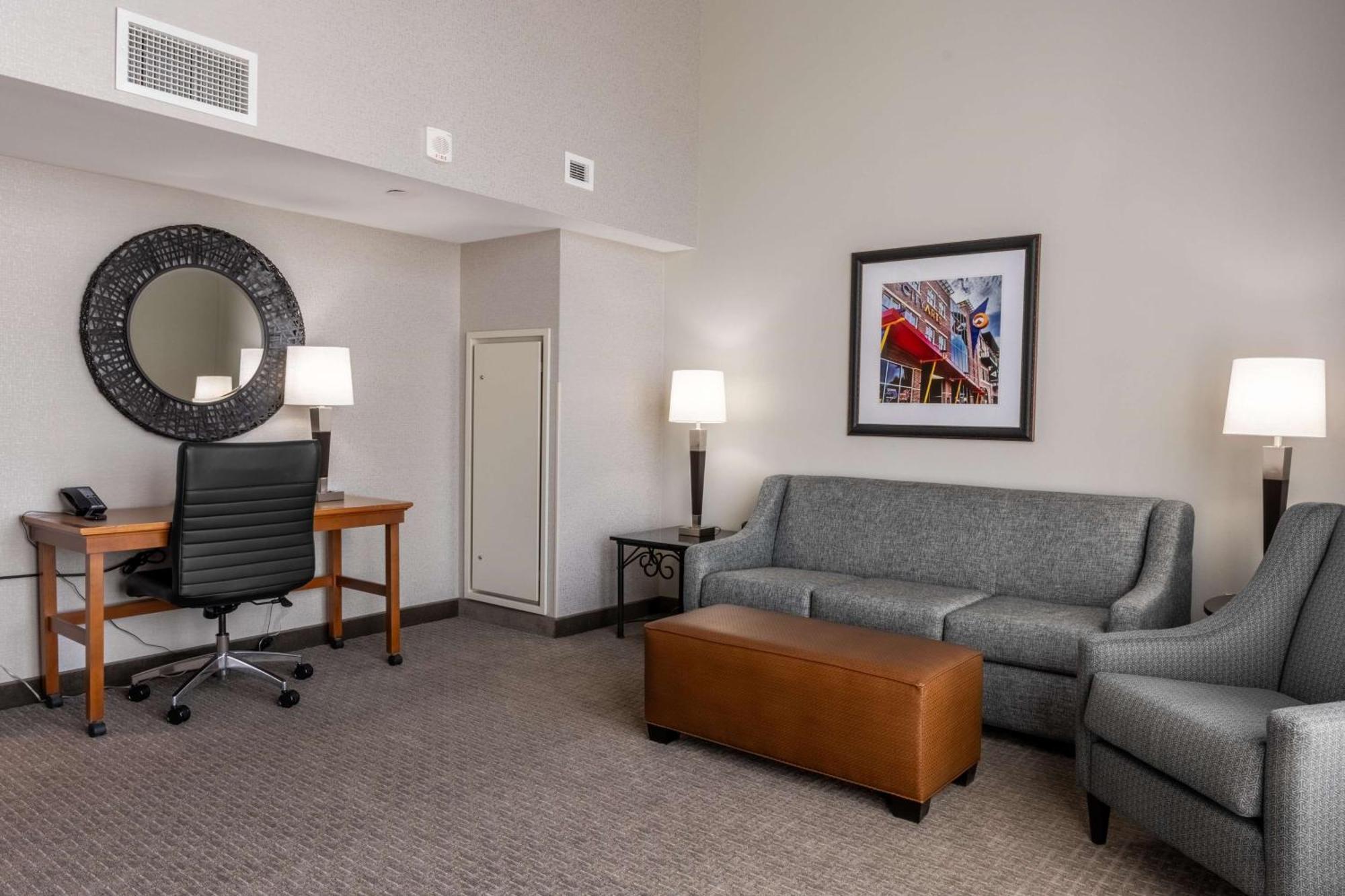Drury Plaza Hotel Broadview Wichita Ngoại thất bức ảnh