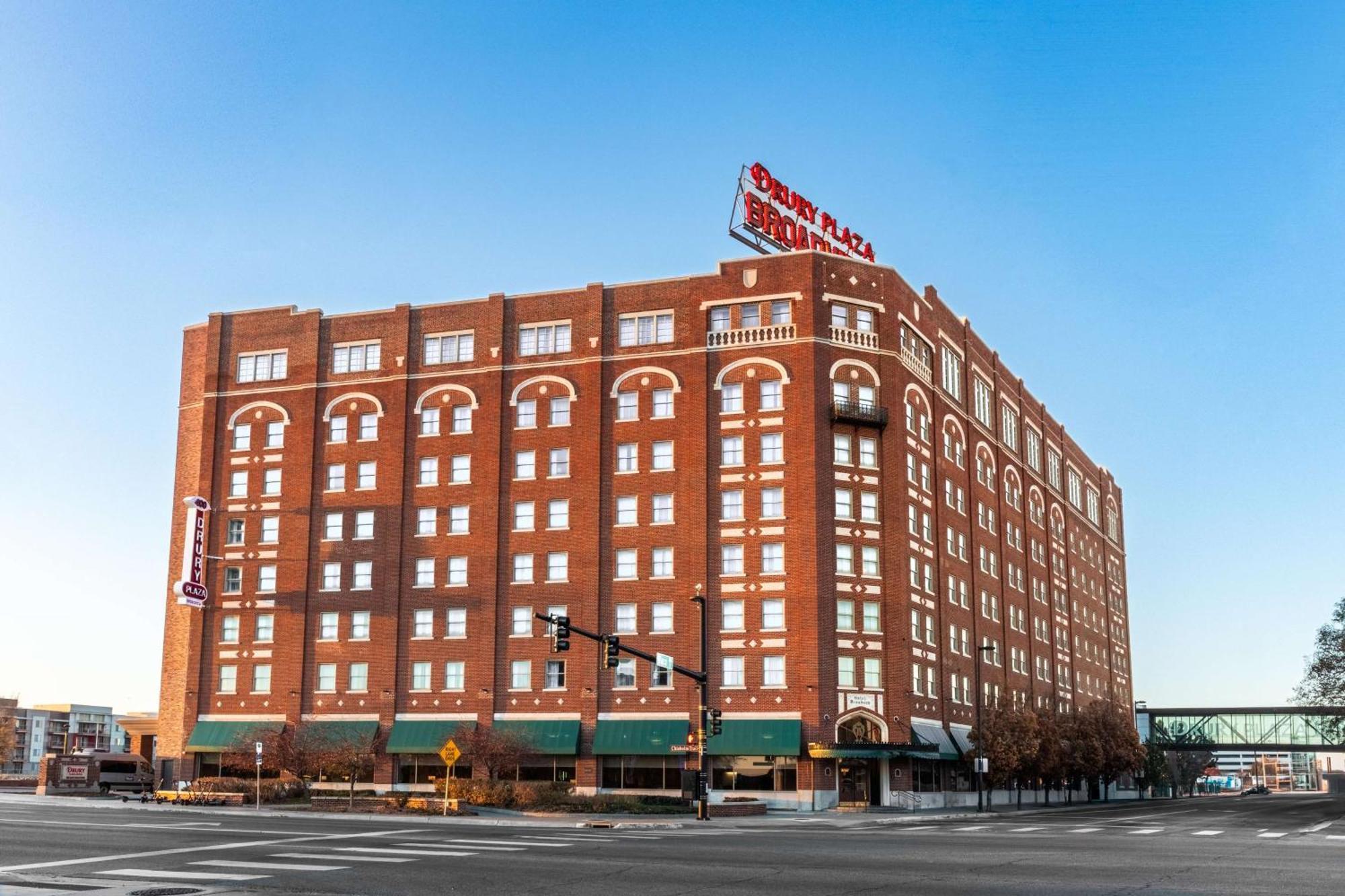 Drury Plaza Hotel Broadview Wichita Ngoại thất bức ảnh