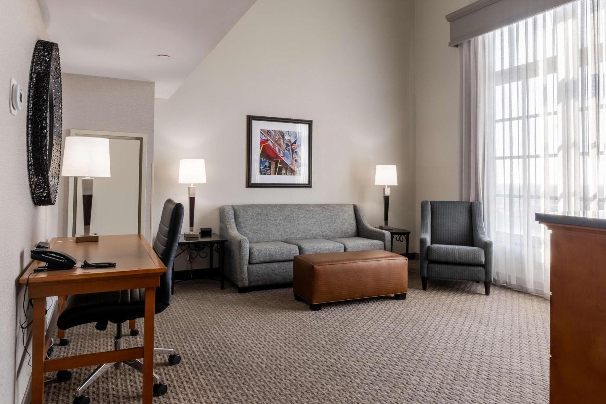 Drury Plaza Hotel Broadview Wichita Ngoại thất bức ảnh